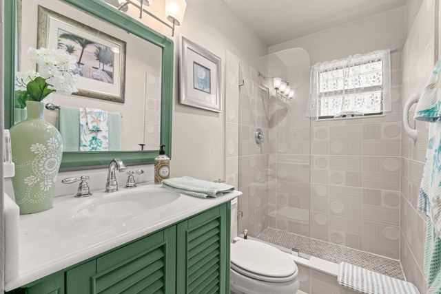 9885 Clusia Tree Drive A, Boynton Beach, FL 33436