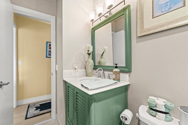 9885 Clusia Tree Drive A, Boynton Beach, FL 33436