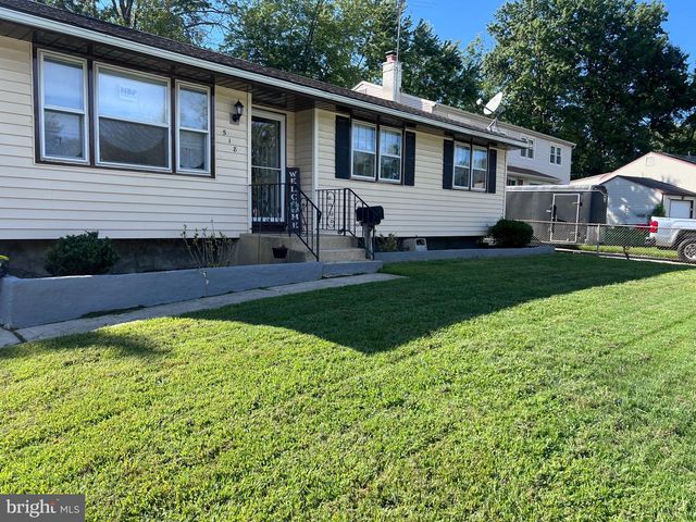 518 CARVER CT, Lawnside, NJ 08045