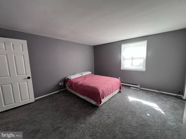 518 CARVER CT, Lawnside, NJ 08045