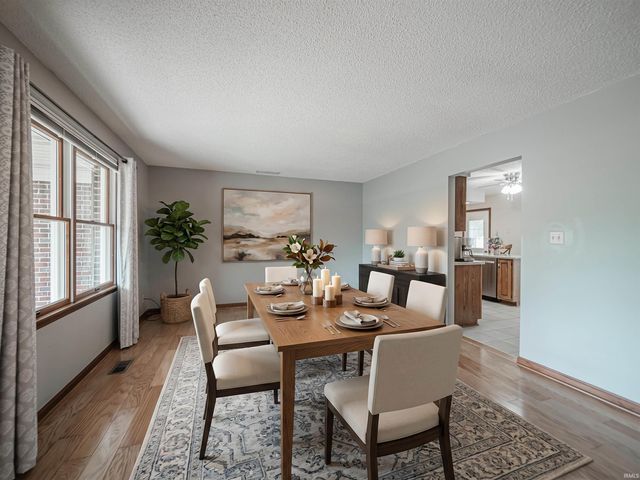 904 Sheffield Drive, Evansville, IN 47710