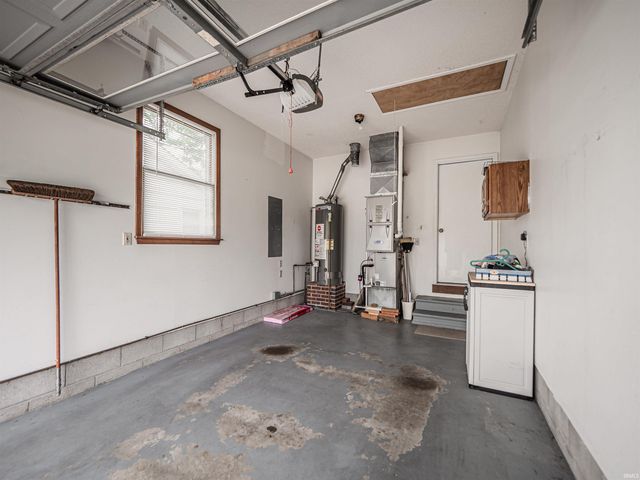 904 Sheffield Drive, Evansville, IN 47710