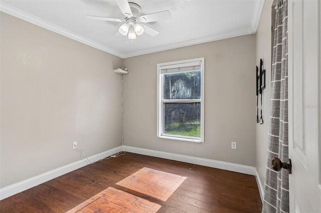 321 E 11TH AVENUE, Mount Dora, FL 32757