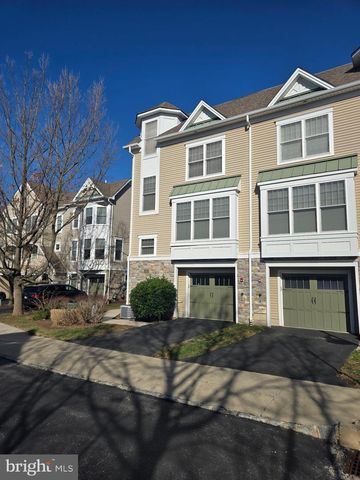 202 COBBLESTONE DR, Ardmore, PA 19003