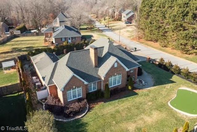 2297 Ashford Drive, Winston-salem, NC 27103