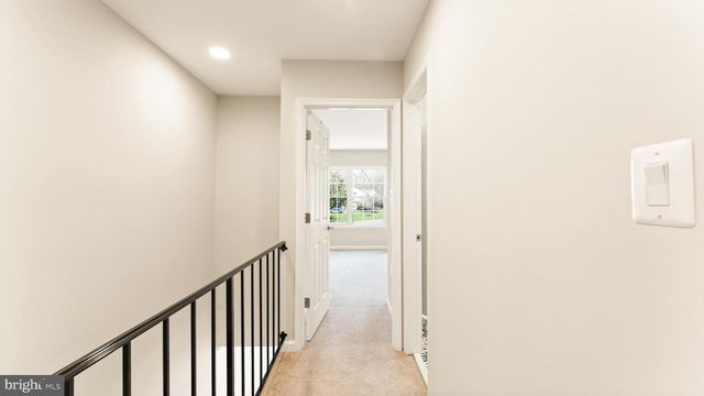 12168 SPRINGWOODS DR, Woodbridge, VA 22192