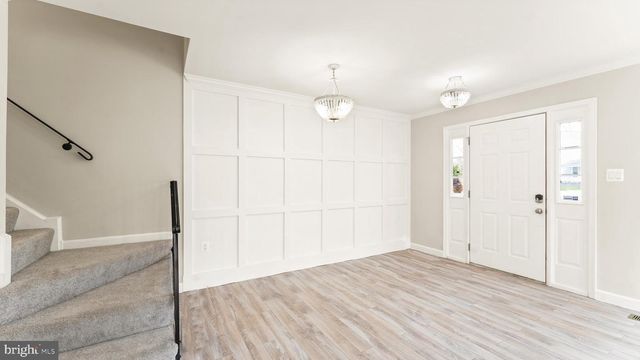 12168 SPRINGWOODS DR, Woodbridge, VA 22192