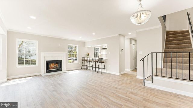 12168 SPRINGWOODS DR, Woodbridge, VA 22192