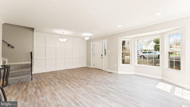 12168 SPRINGWOODS DR, Woodbridge, VA 22192