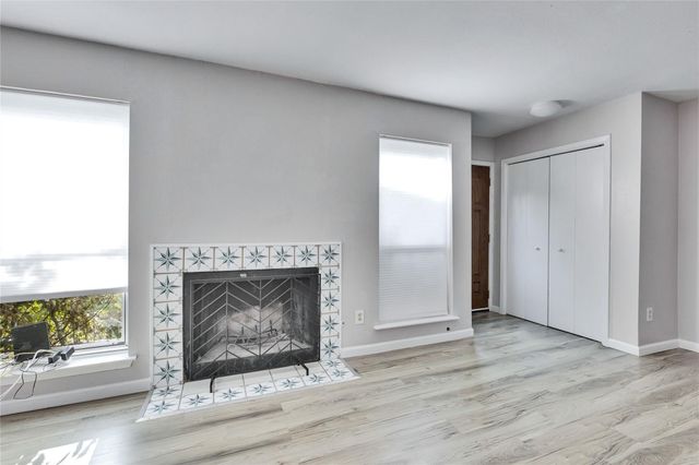 2705 Northeast DR A, Austin, TX 78723