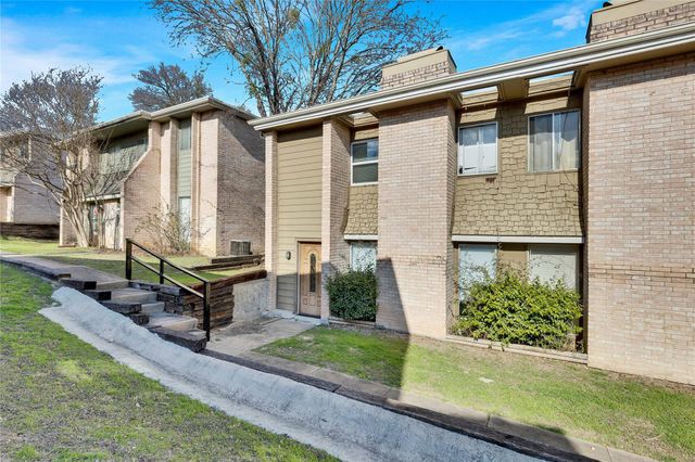 2705 Northeast DR A, Austin, TX 78723