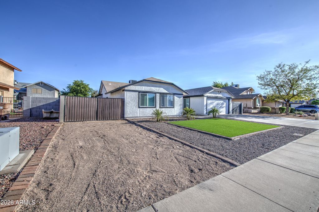 7365 W Sierra Street, Peoria, AZ 85345 — photo 4