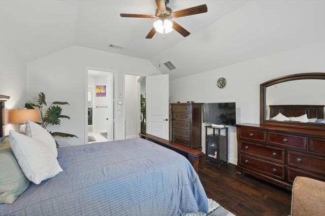 641 Rawlins Lane, Fort Worth, TX 76131