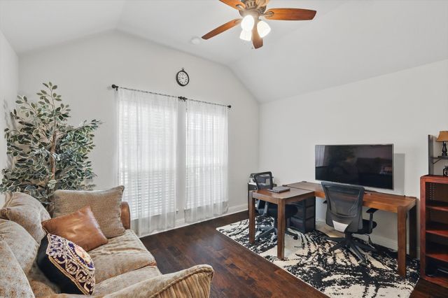641 Rawlins Lane, Fort Worth, TX 76131
