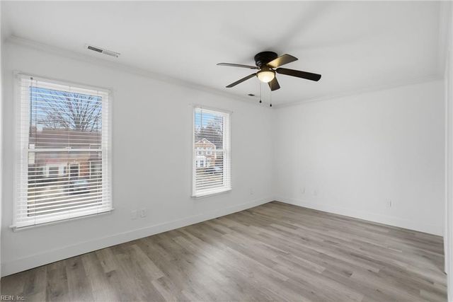 2021 Candlelight DR, Chesapeake, VA 23325