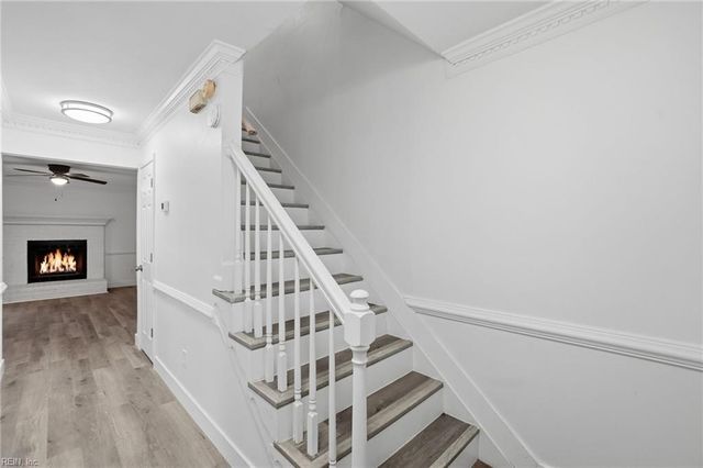 2021 Candlelight DR, Chesapeake, VA 23325