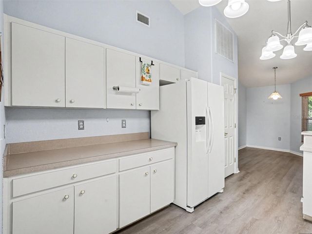 8010 ASHLEY POINTE DRIVE, Lakeland, FL 33810