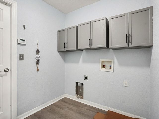 8010 ASHLEY POINTE DRIVE, Lakeland, FL 33810