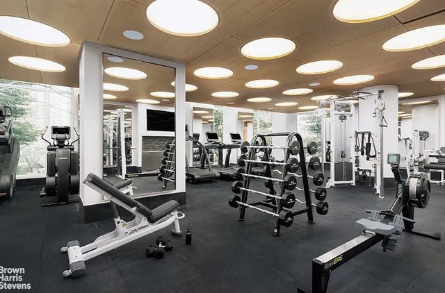210 Warren St Apt 25C, New York City, NY 10282
