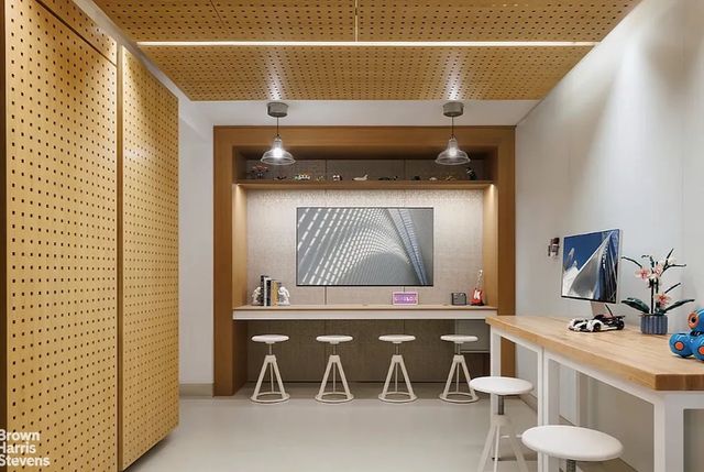 210 Warren St Apt 25C, New York City, NY 10282