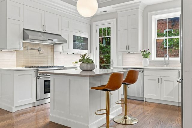 50 Dwight 2, Boston, MA 02118