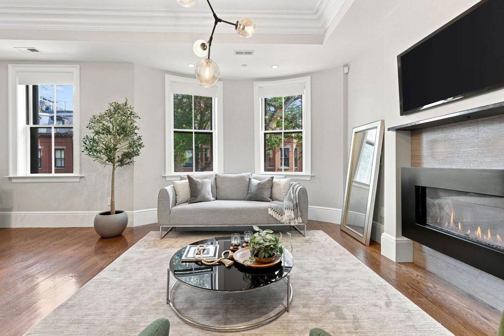 50 Dwight 2, Boston, MA 02118