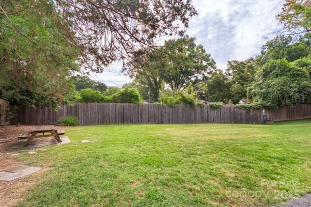 918 Mcalway Road B, Charlotte, NC 28211