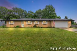 1249 Chalmers Drive, Battle Creek City, MI 49015