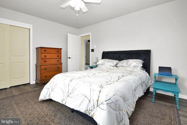 1228 CANDICE LN, Chambersburg, PA 17201