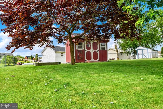 1228 CANDICE LN, Chambersburg, PA 17201