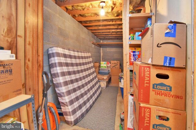 1228 CANDICE LN, Chambersburg, PA 17201