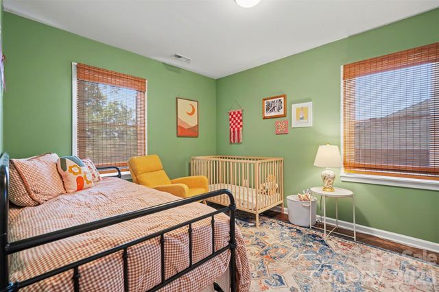 204 N Oak Street, Lowell, NC 28098