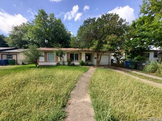 126 Kinder, San Antonio, TX 78212