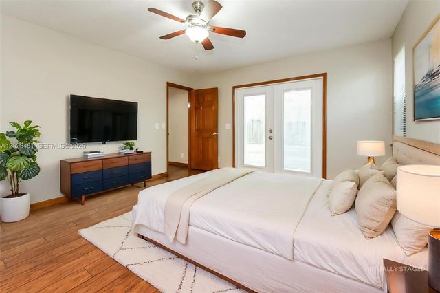 878 Daffodil Dr, Wellington, FL 33414