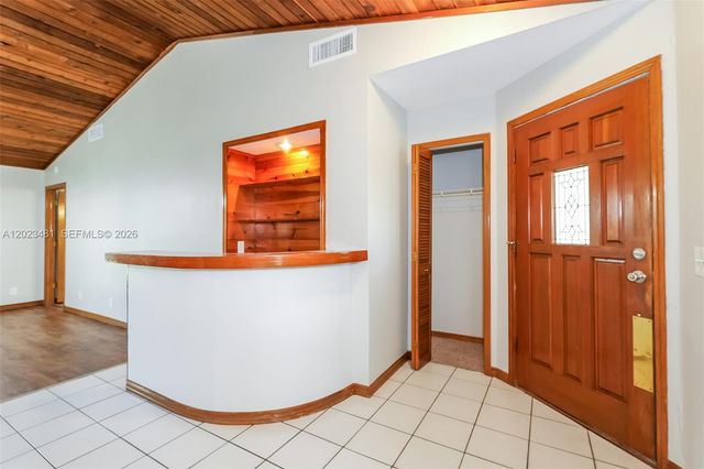 878 Daffodil Dr, Wellington, FL 33414