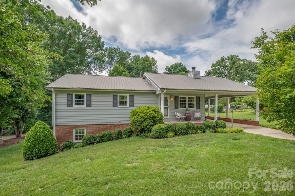236 Cardinal Road 43, Rutherfordton, NC 28139