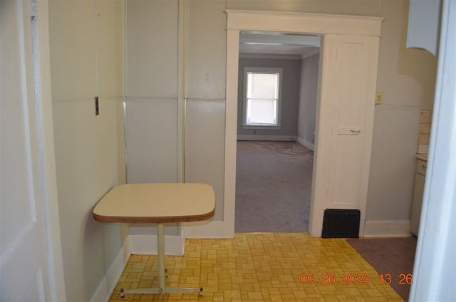 171 E Empire Avenue, Benton Harbor, MI 49022