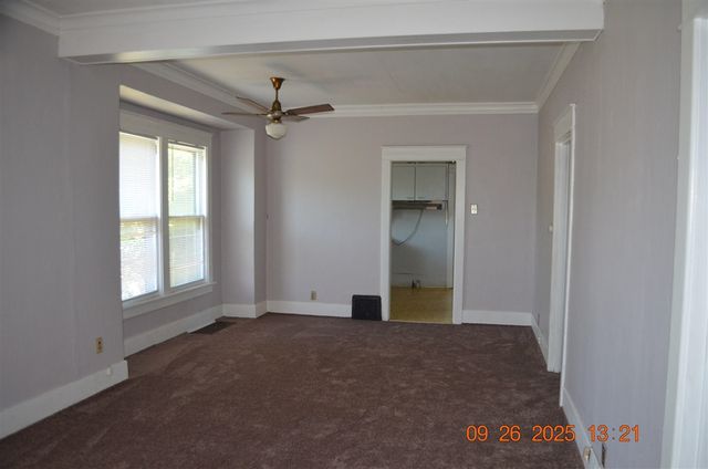 171 E Empire Avenue, Benton Harbor, MI 49022