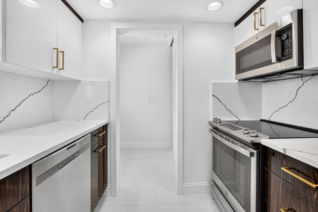 2701 S Ocean Boulevard 47, Highland Beach, FL 33487