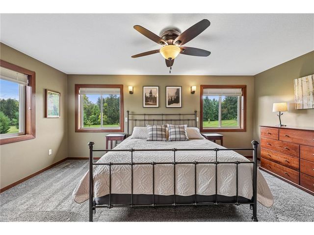 23 Hilltop Road, Houlton, WI 54082