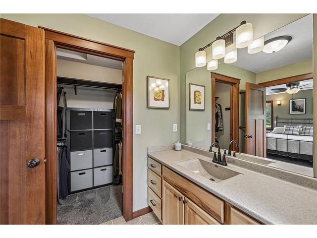 23 Hilltop Road, Houlton, WI 54082
