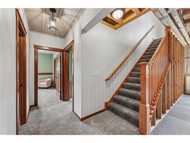 23 Hilltop Road, Houlton, WI 54082