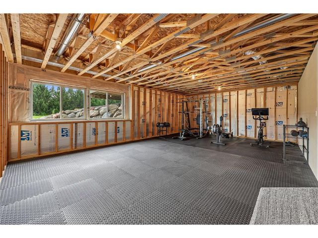23 Hilltop Road, Houlton, WI 54082