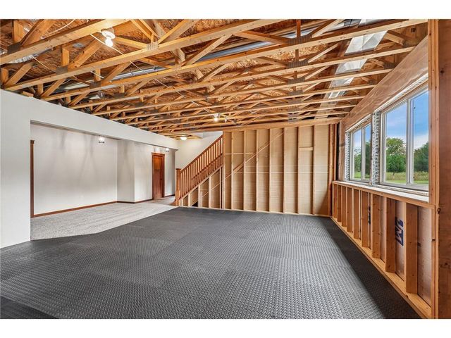 23 Hilltop Road, Houlton, WI 54082
