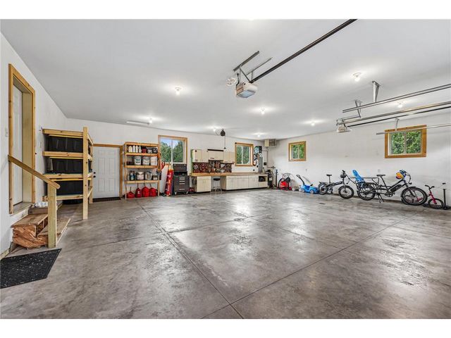 23 Hilltop Road, Houlton, WI 54082