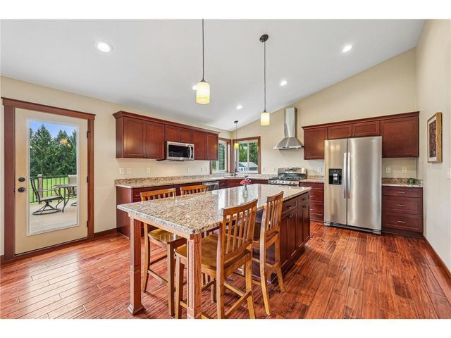 23 Hilltop Road, Houlton, WI 54082