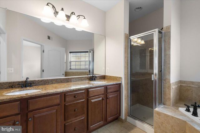 19449 COPPERMINE SQ, Leesburg, VA 20176