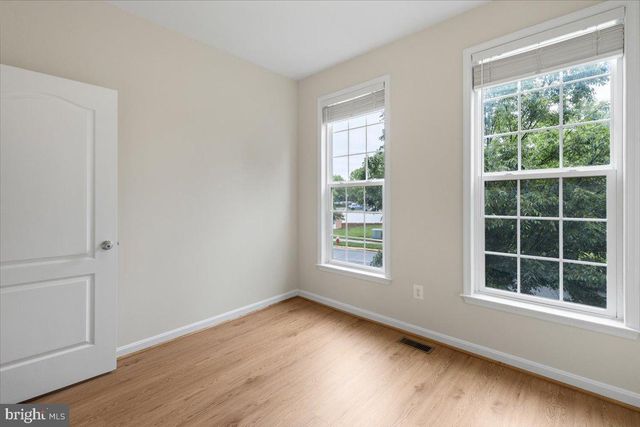 19449 COPPERMINE SQ, Leesburg, VA 20176