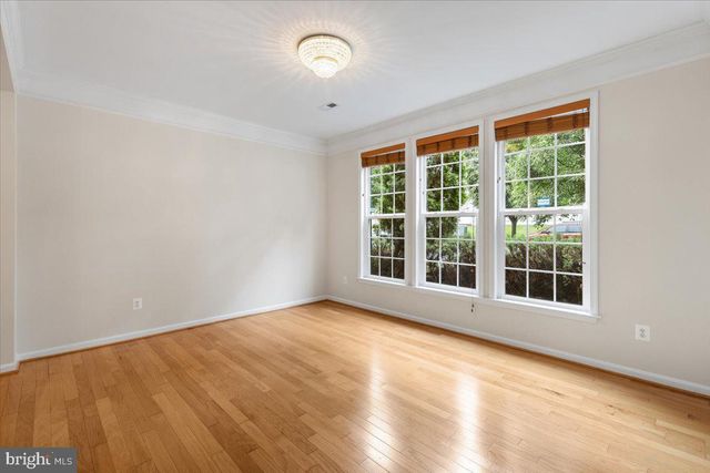 19449 COPPERMINE SQ, Leesburg, VA 20176