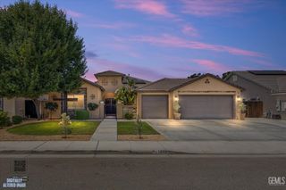15002 Southernwood Avenue, Bakersfield, CA 93314